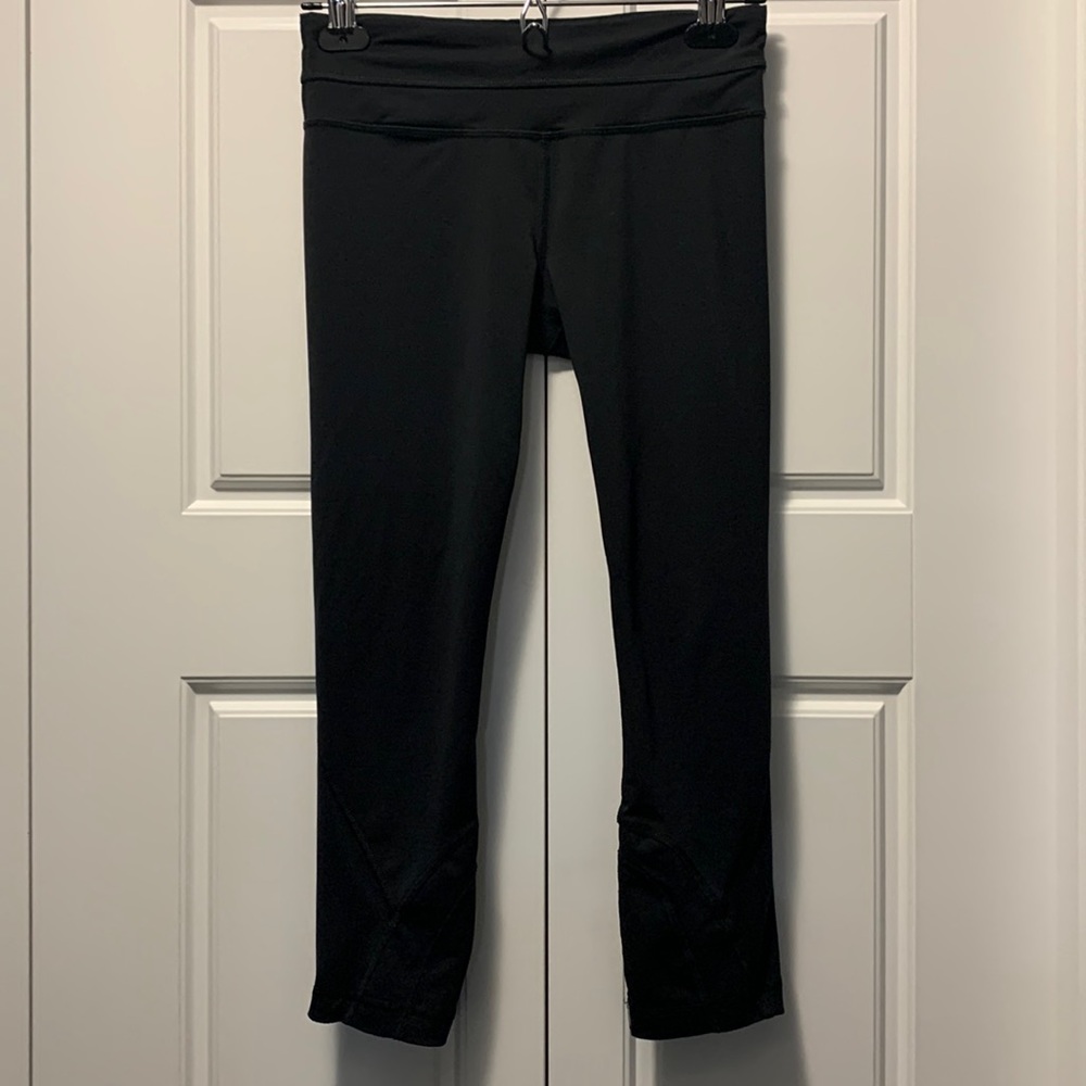 Lululemon Inspire Crop II *Luxtreme